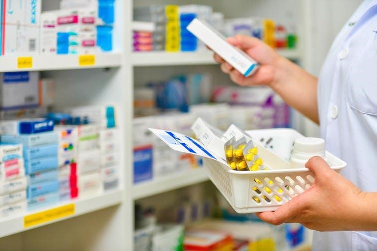 Sở Y tế Tp.HCM: Cần tăng khung phạt hàng giả y tế, mỹ phẩm để bảo vệ sức khỏe người dân- Ảnh 3. Sở Y tế Tp.HCM: Cần tăng khung phạt hàng giả y tế, mỹ phẩm để bảo vệ sức khỏe người dân- Ảnh 3.