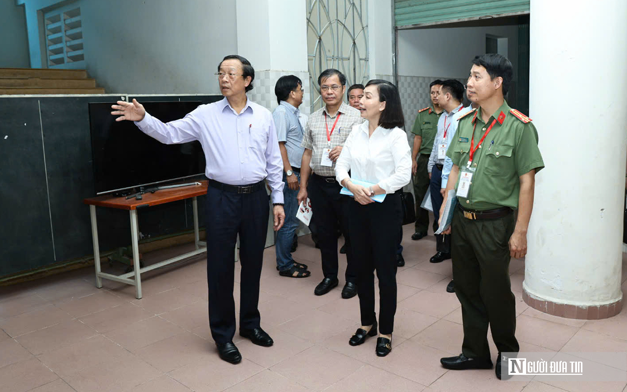 Bộ GD&ĐT kiểm tra công tác chuẩn bị cho kỳ thi Tốt nghiệp THPT ở Đồng Nai- Ảnh 2. Bộ GD&ĐT kiểm tra công tác chuẩn bị cho kỳ thi Tốt nghiệp THPT ở Đồng Nai- Ảnh 2.