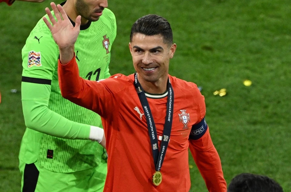 Ronaldo dập tắt tin đồn, xác nhận ở lại Al Nassr. (Ảnh: Reuters) Ronaldo dập tắt tin đồn, xác nhận ở lại Al Nassr. (Ảnh: Reuters)