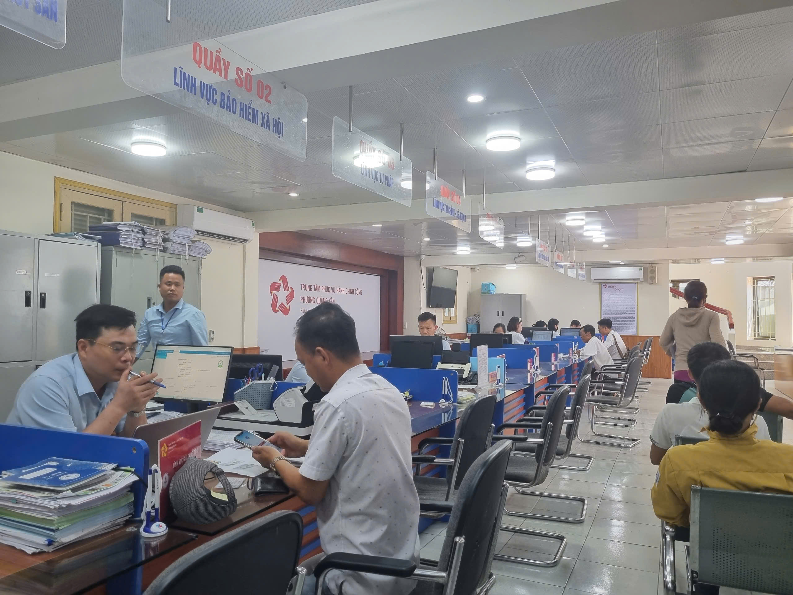 Quảng Ninh: Chính quyền địa phương 2 cấp vận hành ổn định- Ảnh 1. Quảng Ninh: Chính quyền địa phương 2 cấp vận hành ổn định- Ảnh 1.
