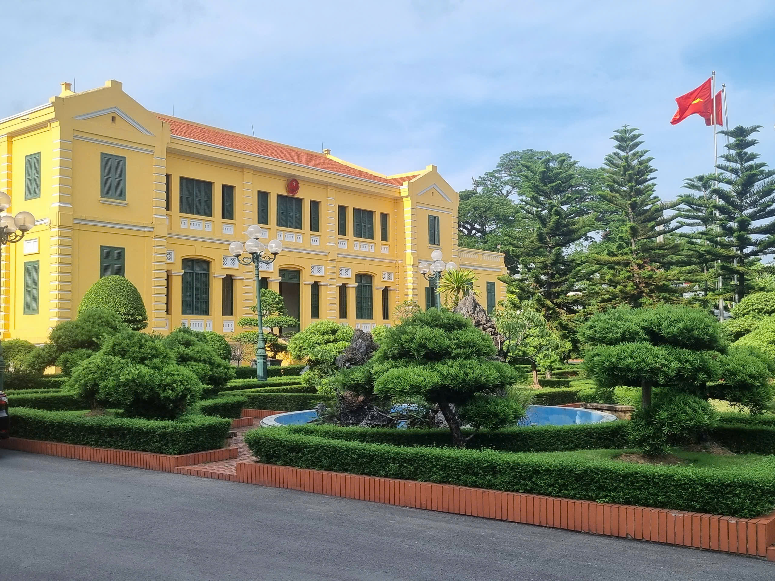 Quảng Ninh: Chính quyền địa phương 2 cấp vận hành ổn định- Ảnh 2. Quảng Ninh: Chính quyền địa phương 2 cấp vận hành ổn định- Ảnh 2.