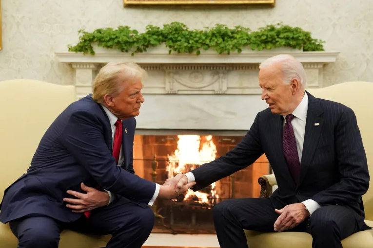 Đằng sau việc chính quyền Tổng thống Trump âm thầm gia hạn các lệnh trừng phạt Nga từ thời ông Biden- Ảnh 1. Đằng sau việc chính quyền Tổng thống Trump âm thầm gia hạn các lệnh trừng phạt Nga từ thời ông Biden- Ảnh 1.