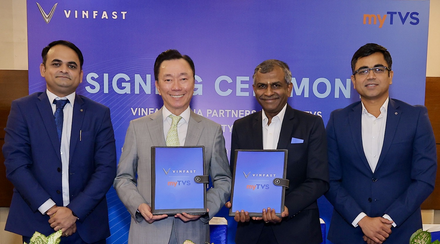 VinFast ký kết hợp tác với myTVS nhằm phát triển mạng lưới dịch vụ hậu mãi toàn diện tại Ấn Độ- Ảnh 2.