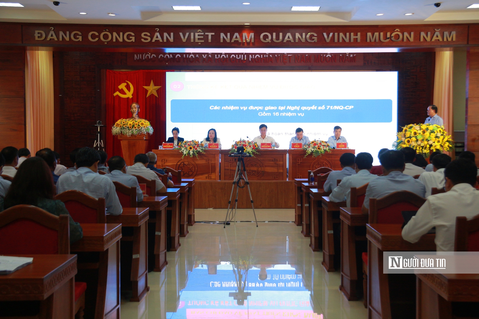 Bí thư Tỉnh ủy Đắk Lắk: Chuyển đổi số là "chiếc khóa vàng" của tăng trưởng- Ảnh 1. Bí thư Tỉnh ủy Đắk Lắk: Chuyển đổi số là "chiếc khóa vàng" của tăng trưởng- Ảnh 1.