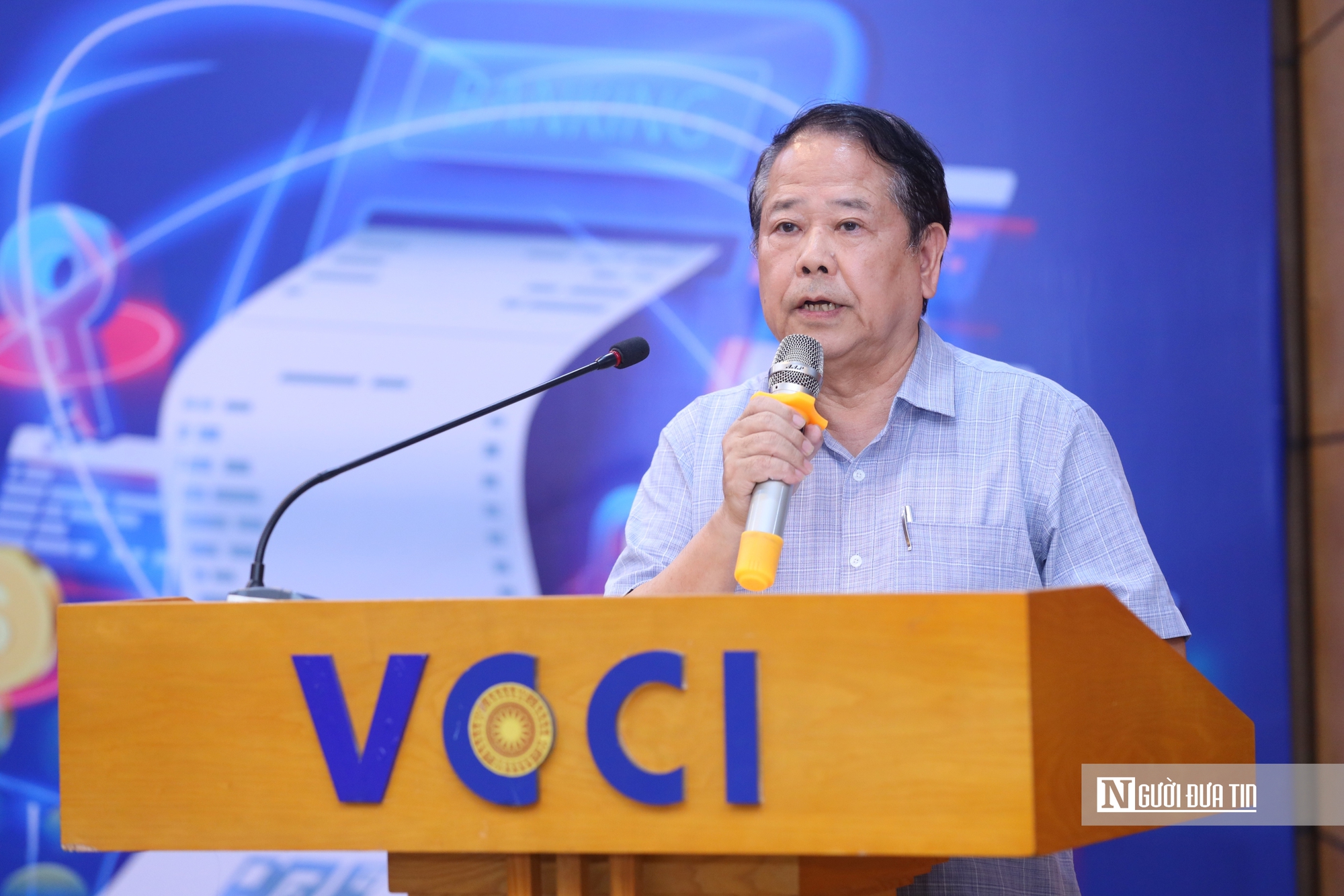 Gỡ khó Nghị định 70, đề xuất không hồi tố truy thu thuế hộ kinh doanh- Ảnh 3. Gỡ khó Nghị định 70, đề xuất không hồi tố truy thu thuế hộ kinh doanh- Ảnh 3.