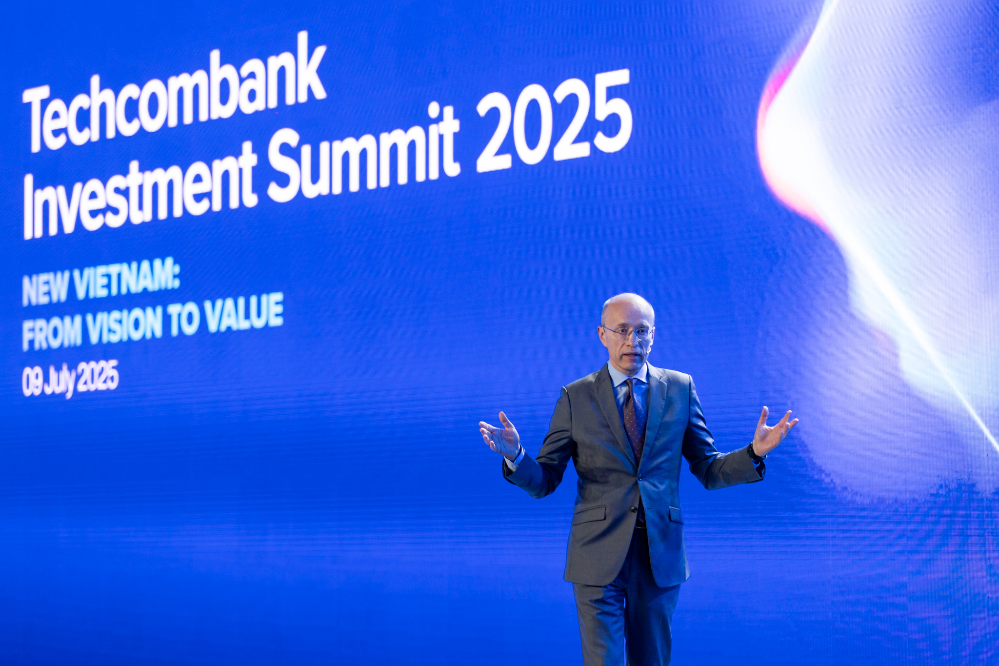 Techcombank Investment Summit 2025: “Việt Nam mới – tầm nhìn kiến tạo giá trị” - Ảnh 3.