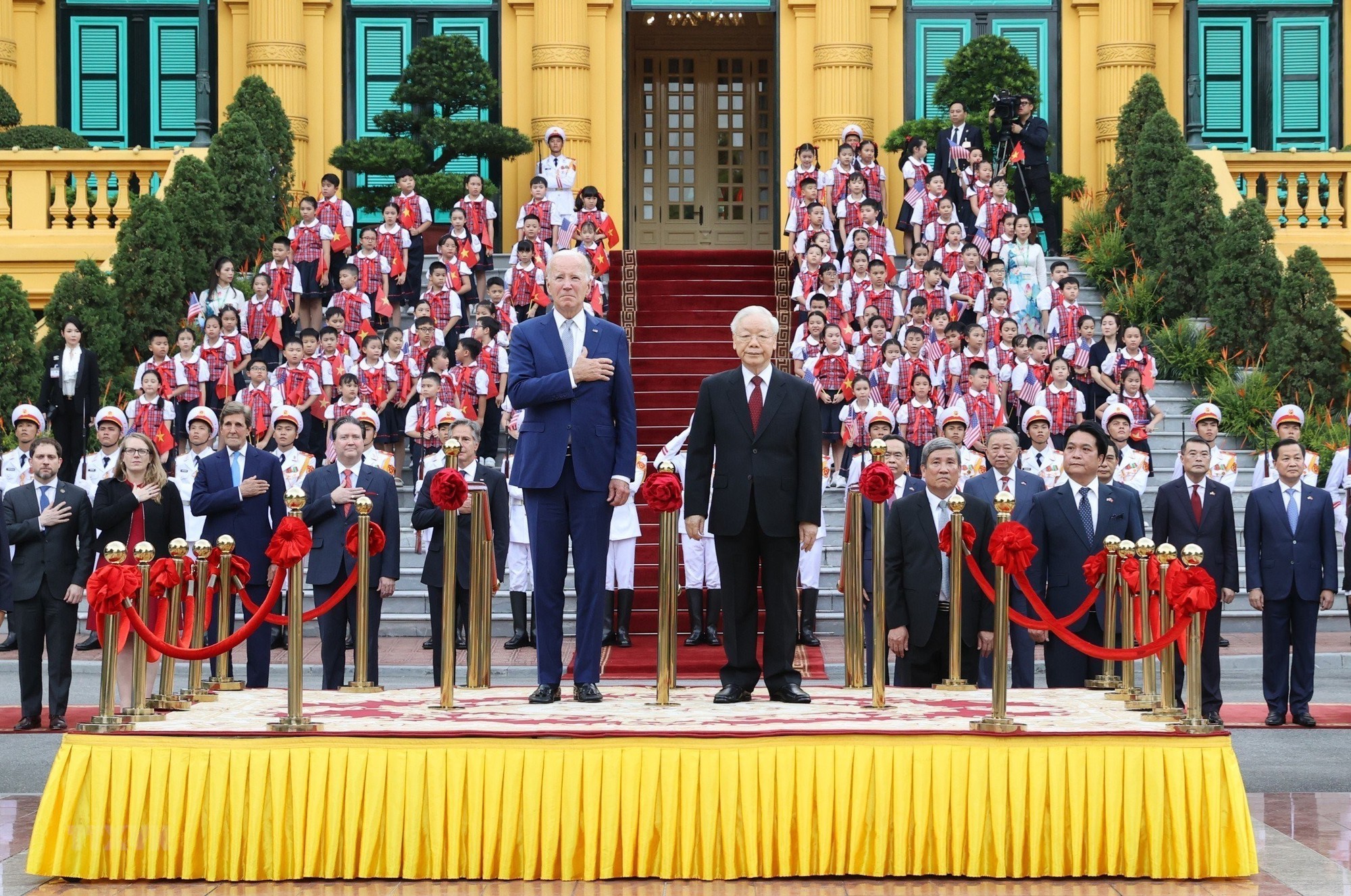 Chặng đường dài chuyển thù thành bạn của quan hệ Việt – Mỹ- Ảnh 9. Chặng đường dài chuyển thù thành bạn của quan hệ Việt – Mỹ- Ảnh 9.