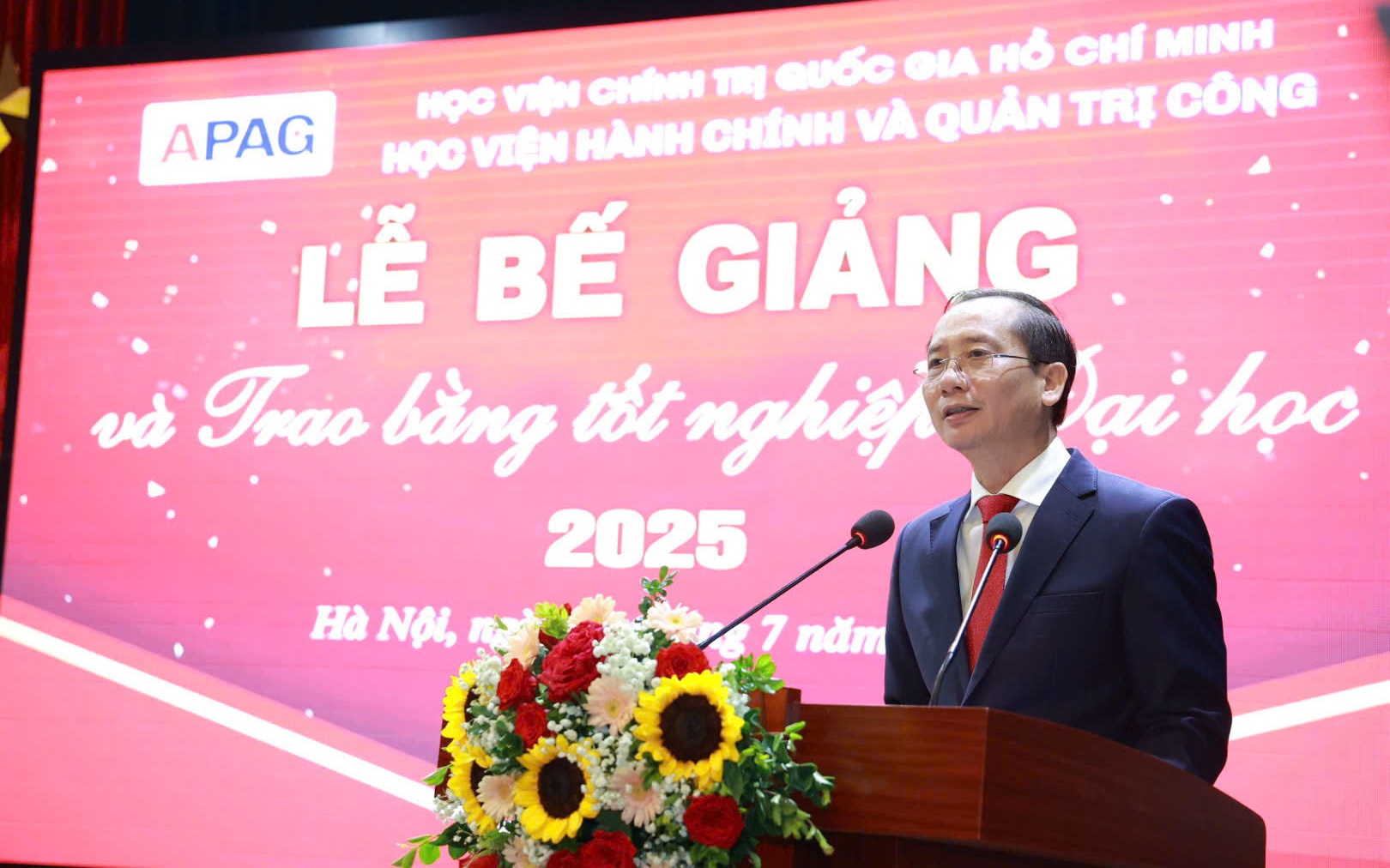Học sinh Việt Nam xuất sắc đạt 4 Huy chương Vàng Olympic Hóa học quốc tế năm 2025 - Ảnh 2.