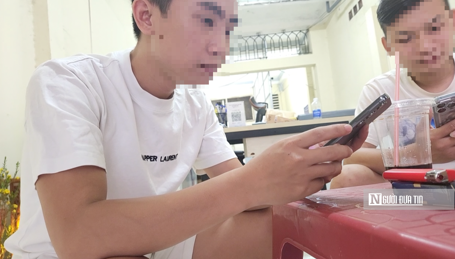 Hiểm hoạ lạp xưởng nướng đá “nhiều không” tại Tp.Hồ Chí Minh- Ảnh 9. Hiểm hoạ lạp xưởng nướng đá “nhiều không” tại Tp.Hồ Chí Minh- Ảnh 9.