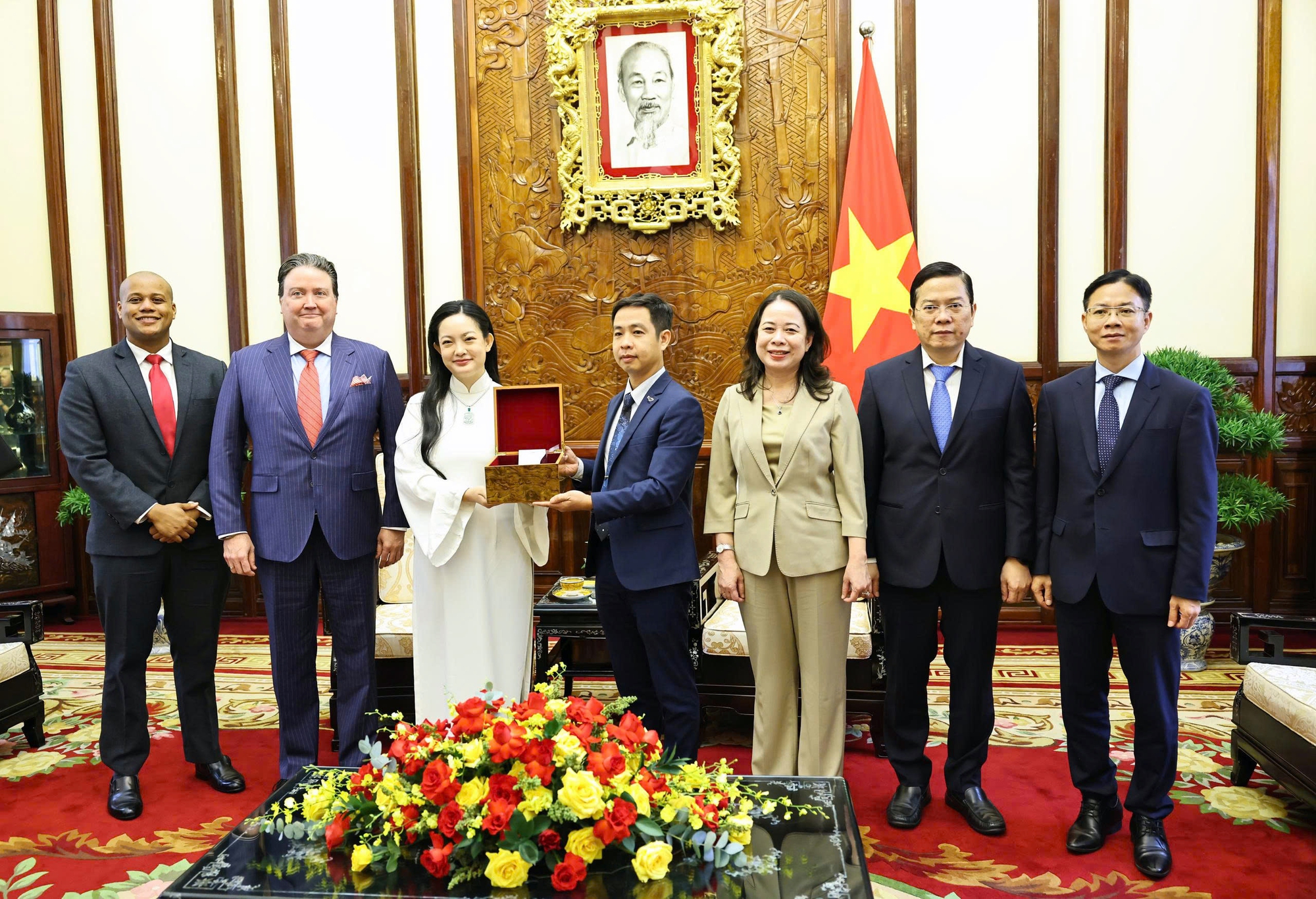 Nữ phi hành gia Amanda Nguyễn: Mọi thành tích đều là nhờ nguồn cội Việt Nam - Ảnh 2.