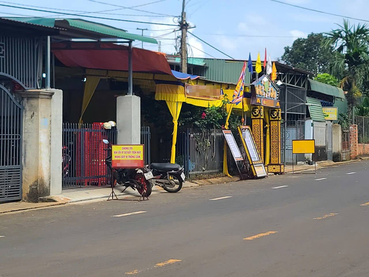 Nữ sinh tử vong để lại thư tuyệt mệnh nhờ gia đình trả nợ khoảng 7 triệu đồng- Ảnh 1. Nữ sinh tử vong để lại thư tuyệt mệnh nhờ gia đình trả nợ khoảng 7 triệu đồng- Ảnh 1.