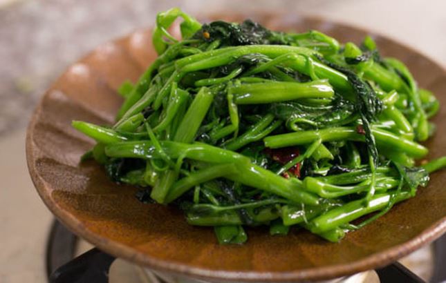 Thói quen ăn uống tai hại dễ dẫn đến ung thư, rất nhiều người mắc- Ảnh 1. Thói quen ăn uống tai hại dễ dẫn đến ung thư, rất nhiều người mắc- Ảnh 1.