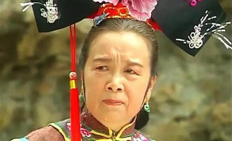 Dung ma ma của "Hoàn Châu Cách Cách", nhan sắc thời trẻ xinh đẹp đến ngỡ ngàng - Ảnh 5.
