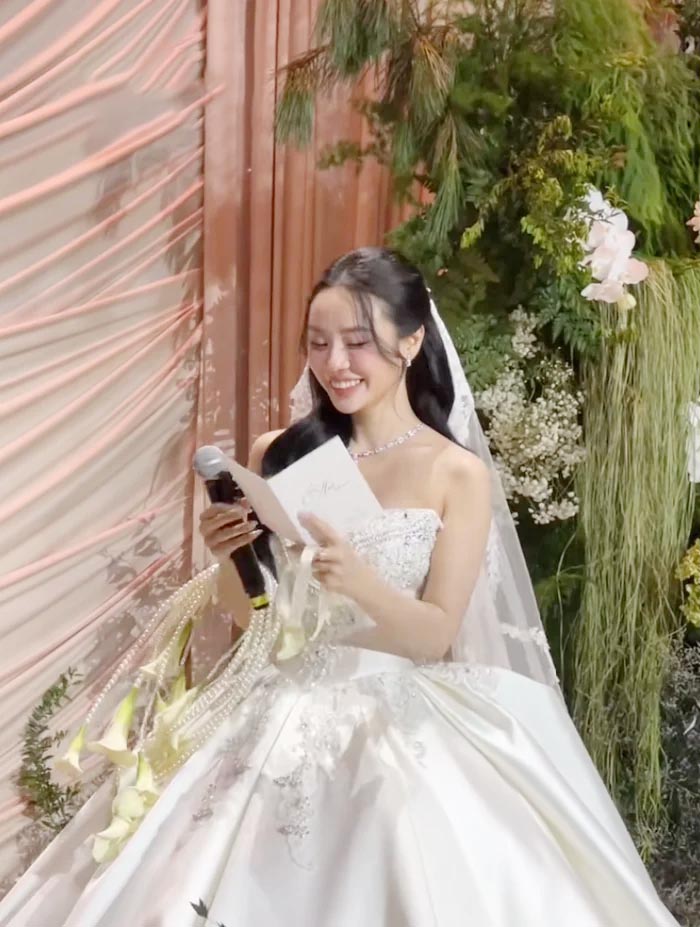 Nghi lễ độc lạ của Đạt G và Cindy Lư tại đám cưới - Ảnh 6.