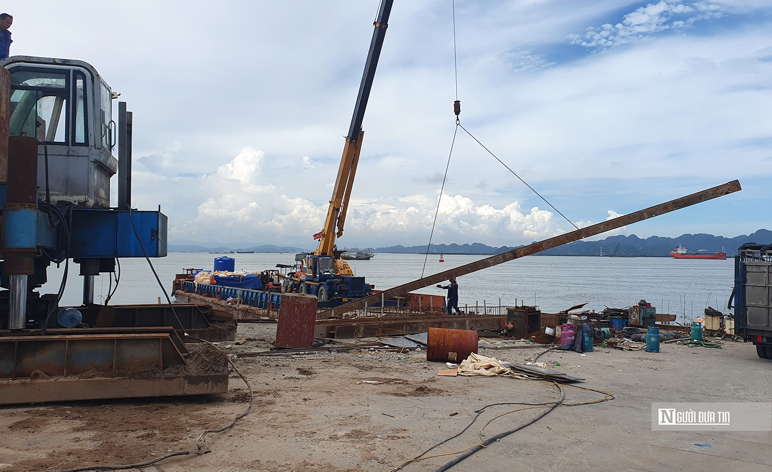 Bao giờ hoàn thành dự án mở rộng bến phà ra đảo Cát Bà?- Ảnh 2. Bao giờ hoàn thành dự án mở rộng bến phà ra đảo Cát Bà?- Ảnh 2.
