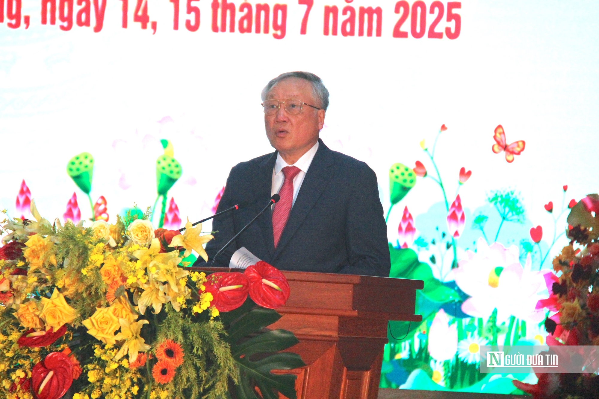 Phó Thủ tướng Thường trực Nguyễn Hòa Bình dự và chỉ đạo Đại hội điểm cấp xã của tỉnh Lâm Đồng - Ảnh 2.