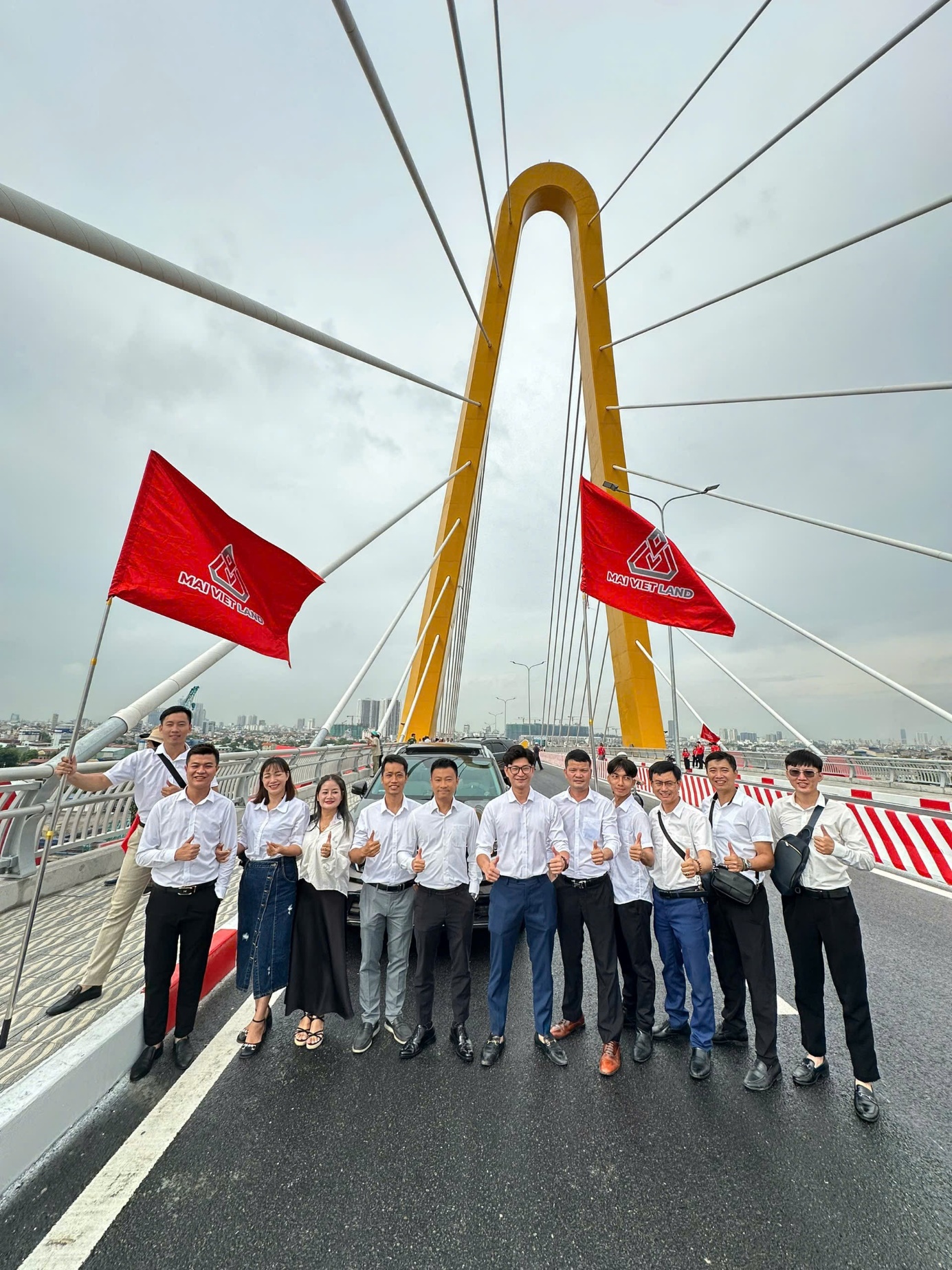 Cầu Hoàng Gia – Biểu tượng hạ tầng mới của Hải Phòng mở lối tăng trưởng cho Vinhomes Royal Island, Mai Việt Land tiên phong đồng hành cùng nhà đầu tư- Ảnh 3. Cầu Hoàng Gia – Biểu tượng hạ tầng mới của Hải Phòng mở lối tăng trưởng cho Vinhomes Royal Island, Mai Việt Land tiên phong đồng hành cùng nhà đầu tư- Ảnh 3.