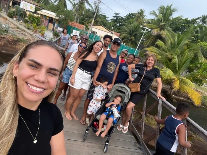 Vợ tiền đạo Xuân Son chia sẻ loạt ảnh về thăm quê nhà Brazil - Ảnh 1.