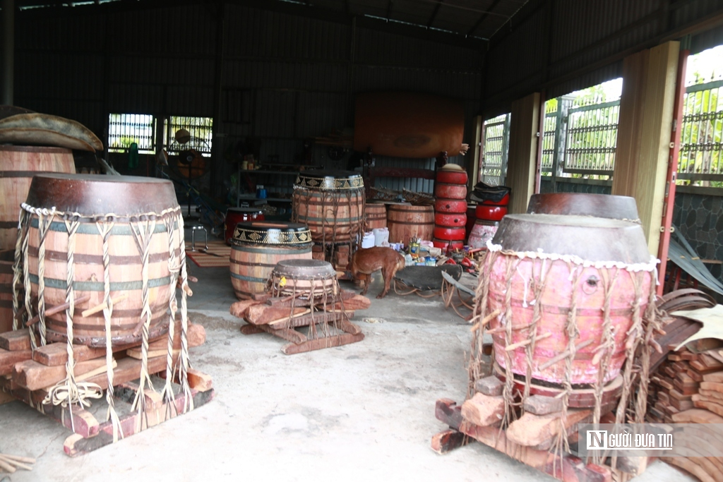 Giữ gìn “hồn trống” bên dòng Vàm Cỏ Tây- Ảnh 1.
