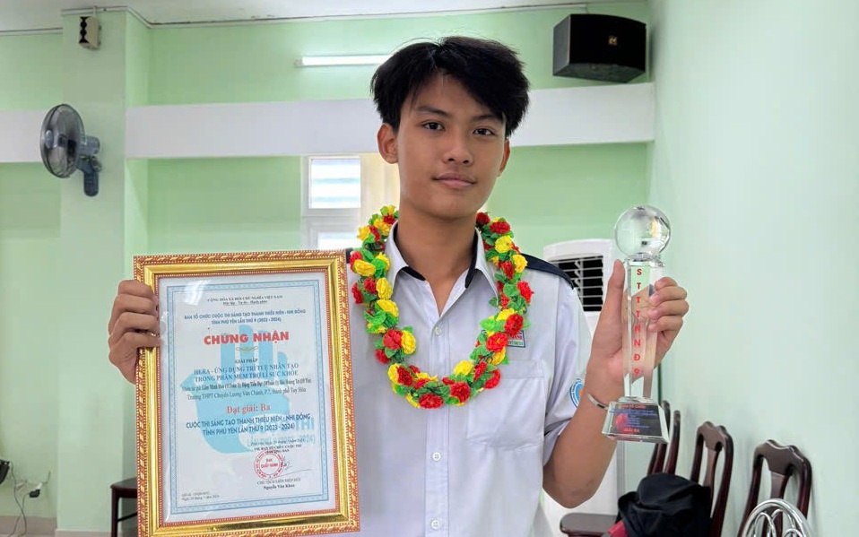 Dự báo điểm chuẩn vào Đại học Bách khoa Hà Nội 2025 - Ảnh 4.