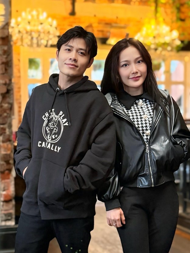 Hạnh "cận" của Kính Vạn Hoa, sau 20 năm cả nhan sắc lẫn học vấn đều trên cả tuyệt vời - Ảnh 6.