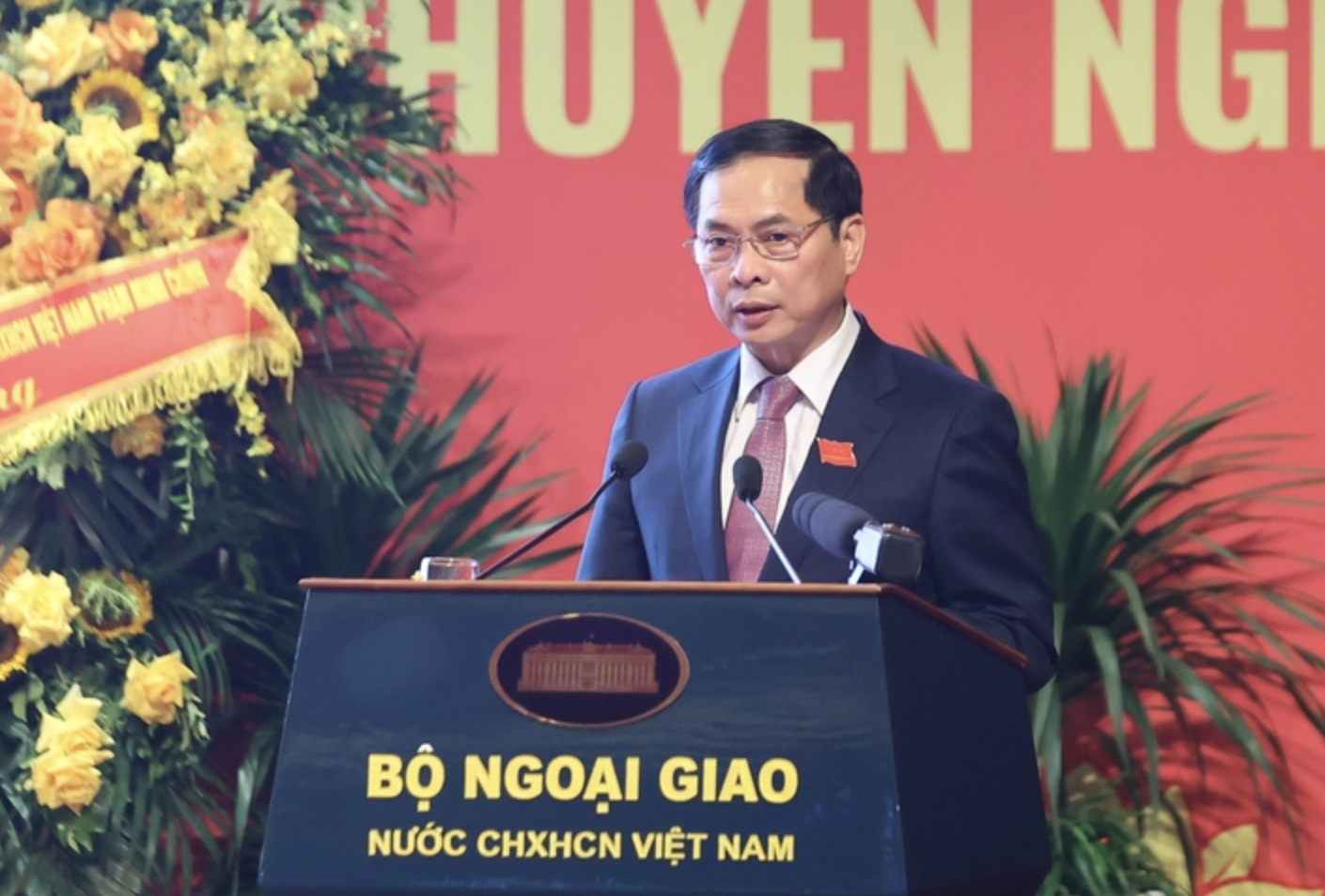 Phó Thủ tướng Bùi Thanh Sơn làm Chủ tịch Ủy ban Quốc gia APEC 2027 - Ảnh 1.