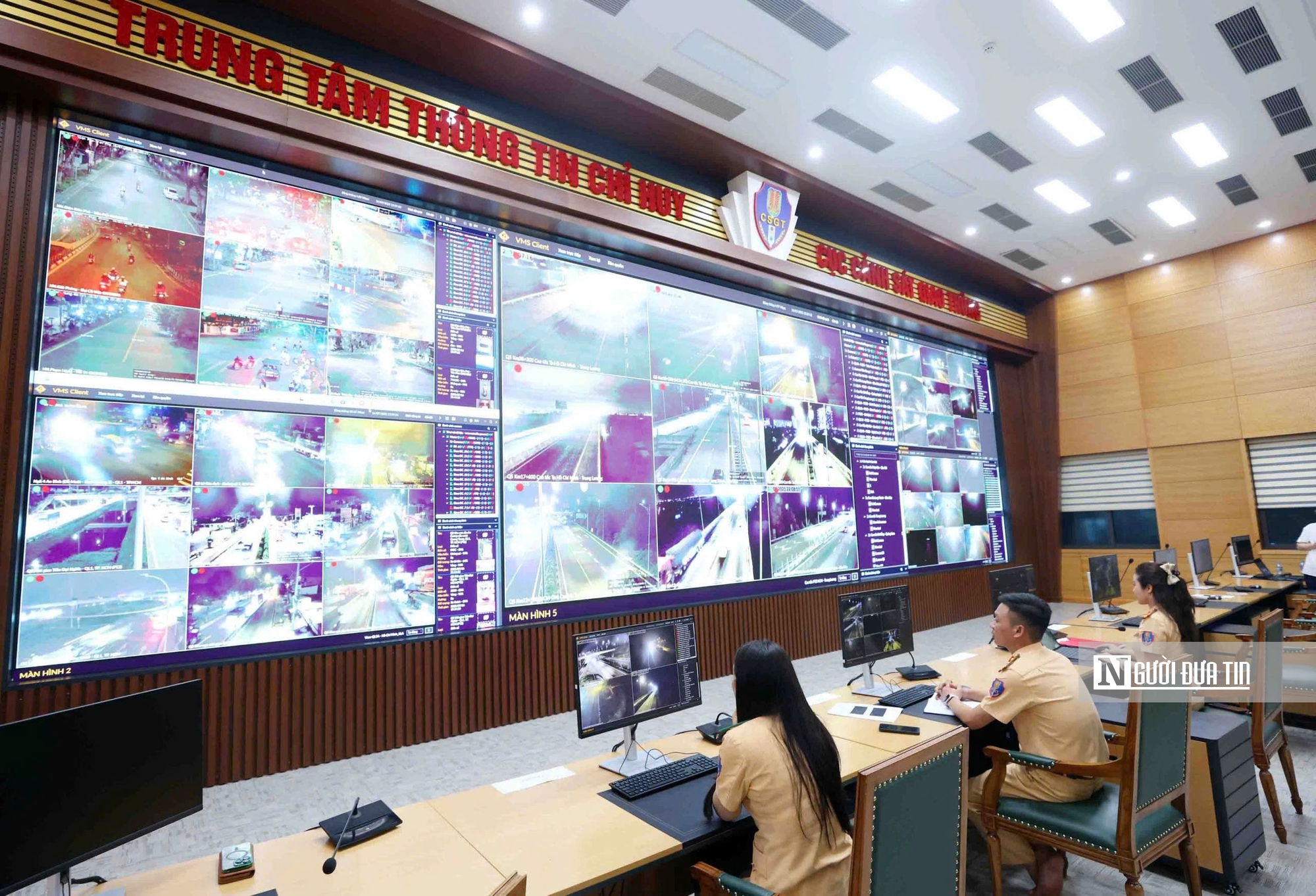 Cận cảnh trung tâm điều hành Camera AI tự động phát hiện gửi thông báo vi phạm trong 2 giờ- Ảnh 10. Cận cảnh trung tâm điều hành Camera AI tự động phát hiện gửi thông báo vi phạm trong 2 giờ- Ảnh 10.
