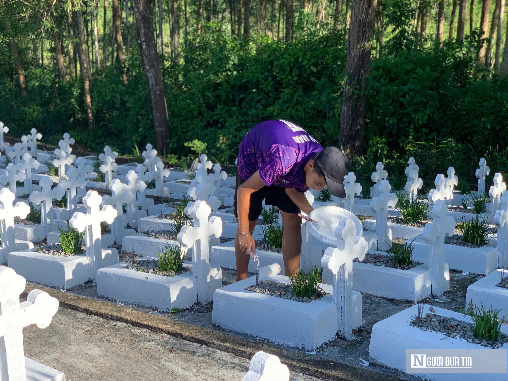 Thăm ngọn đồi là nơi an nghỉ của hơn 60.000 sinh linh chưa kịp làm người ở Huế - Ảnh 3.