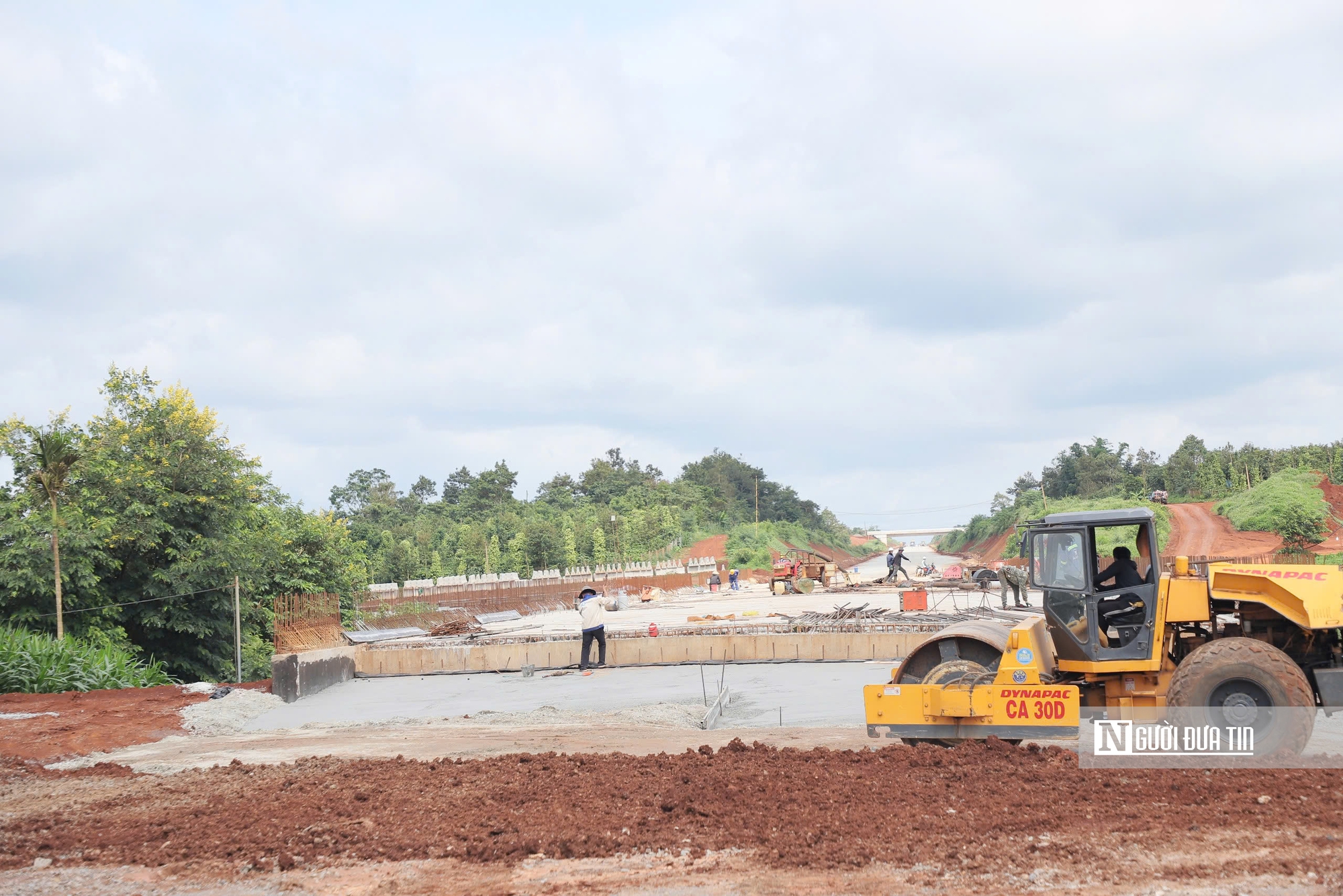 Dự án thành phần 3 cao tốc Khánh Hòa – Buôn Ma Thuột đặt mục tiêu cán đích trước 31/12/2025 - Ảnh 3.