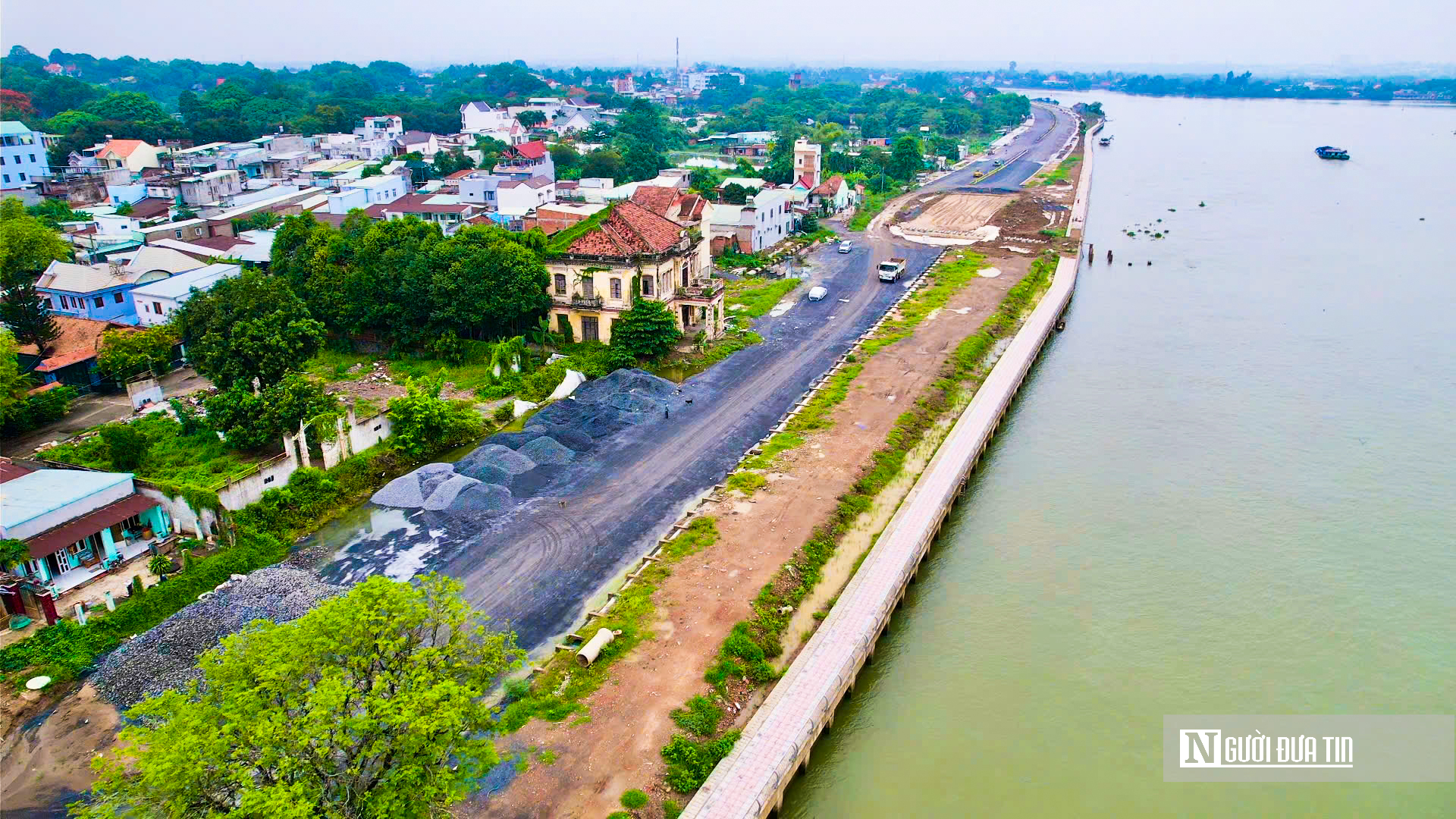 Phê duyệt điều chỉnh cục bộ quy hoạch phân khu để 'nắn' tuyến đường ven sông để bảo tồn biệt thự cổ 100 năm tuổi tại Đồng Nai - Ảnh 1.
