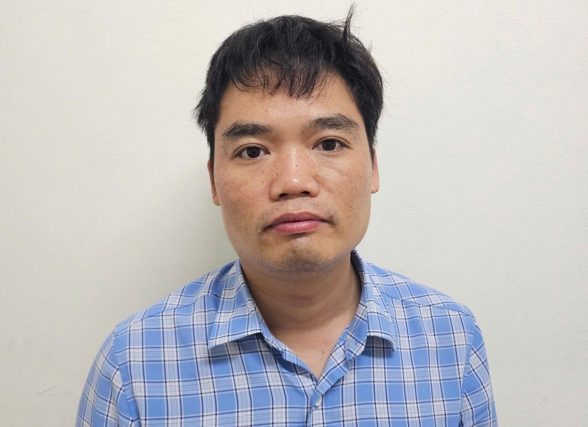 Vụ ô tô gây tai nạn liên hoàn ở Dương Nội: Khởi tố, bắt tạm giam tài xế - Ảnh 1.