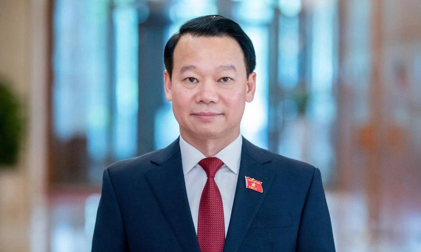 Bộ Chính trị quyết định kỷ luật Cảnh cáo Bộ trưởng Nông nghiệp và Môi trường Đỗ Đức Duy - Ảnh 1.
