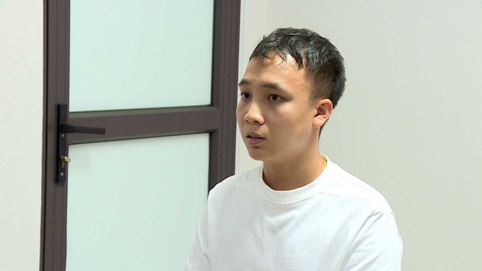 Bắt khẩn cấp tài xế ô tô đánh người vì ‘không nhường đường’ ở Bắc Ninh - Ảnh 2.