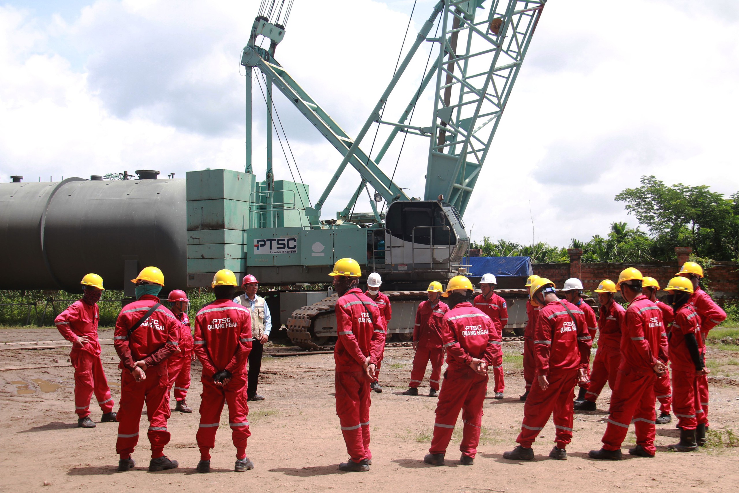 Dự án NMNĐ Long Phú 1: Chuyển mình mạnh mẽ, hướng tới đích phát điện 2027- Ảnh 3. Dự án NMNĐ Long Phú 1: Chuyển mình mạnh mẽ, hướng tới đích phát điện 2027- Ảnh 3.