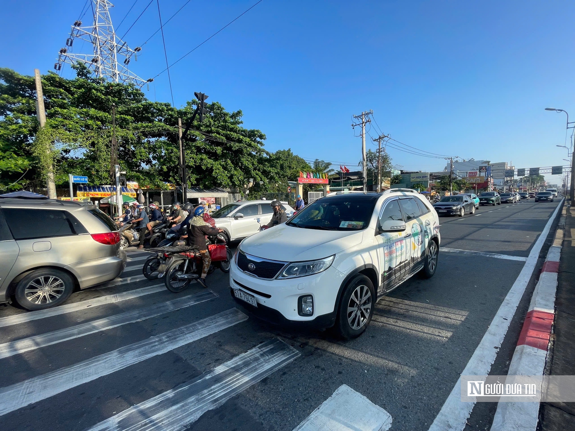 Tp.HCM mở rộng Quốc lộ 13: Khai thông điểm nghẽn, kích hoạt liên kết vùng- Ảnh 14. Tp.HCM mở rộng Quốc lộ 13: Khai thông điểm nghẽn, kích hoạt liên kết vùng- Ảnh 14.