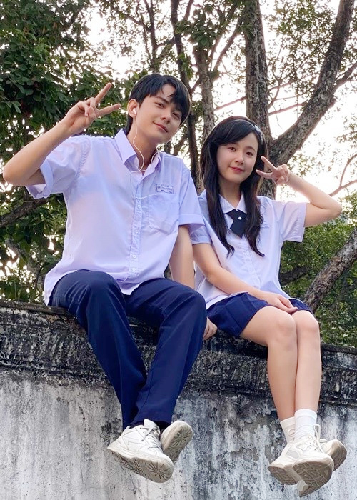 Midu từng muốn nghỉ hưu ở tuổi 35, giờ lại yêu say đắm đàn em kém 12 tuổi? - Ảnh 6.