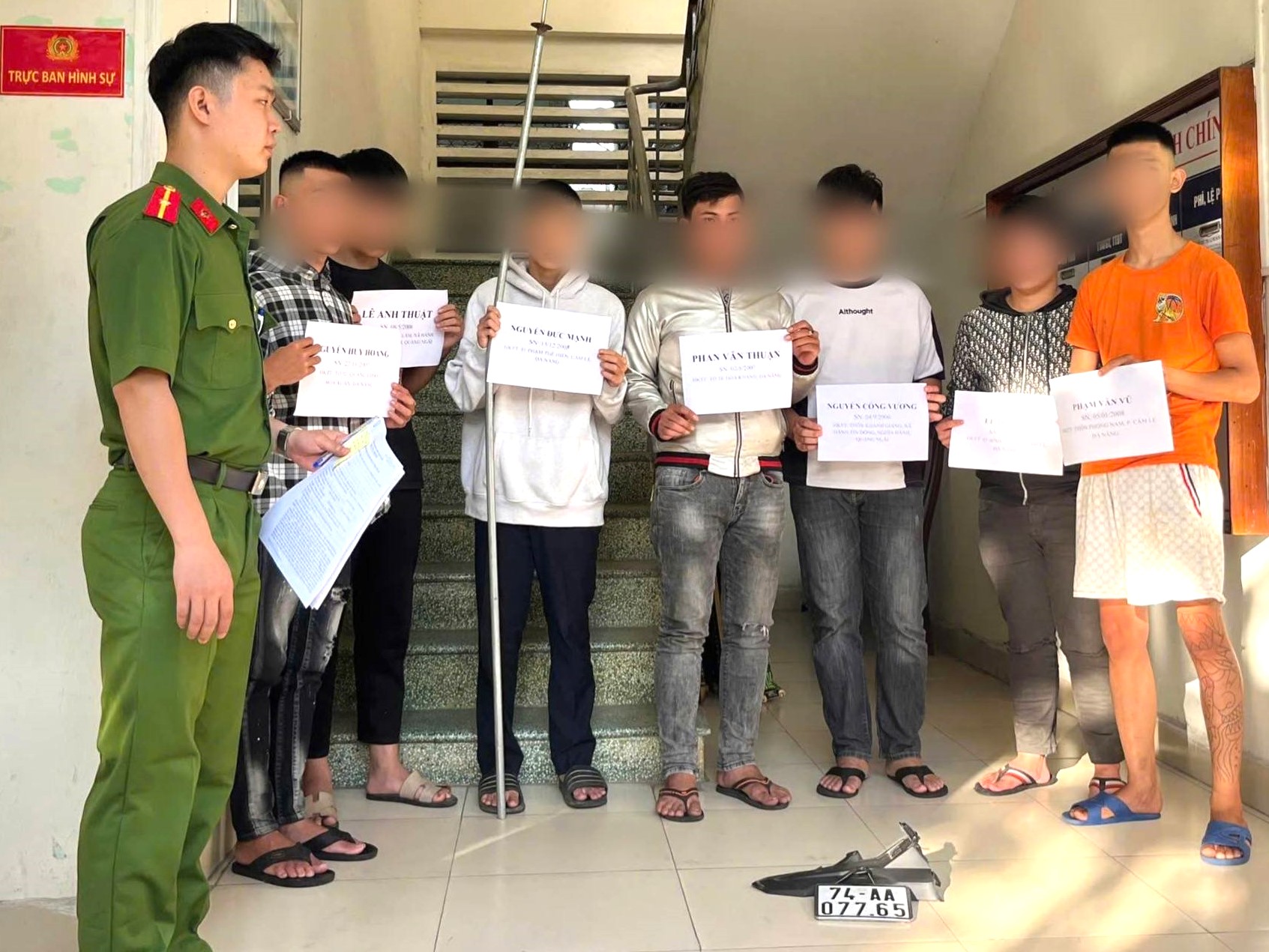 Nhóm thanh thiếu niên mang hung khí truy đuổi, tấn công người đi đường lúc rạng sáng ở Đà Nẵng- Ảnh 1. Nhóm thanh thiếu niên mang hung khí truy đuổi, tấn công người đi đường lúc rạng sáng ở Đà Nẵng- Ảnh 1.
