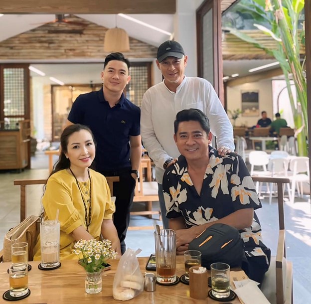 Mỹ nhân nổi danh được Huỳnh Anh Tuấn giới thiệu là vợ: Cuộc sống bình dị kín tiếng sau hào quang - Ảnh 2.