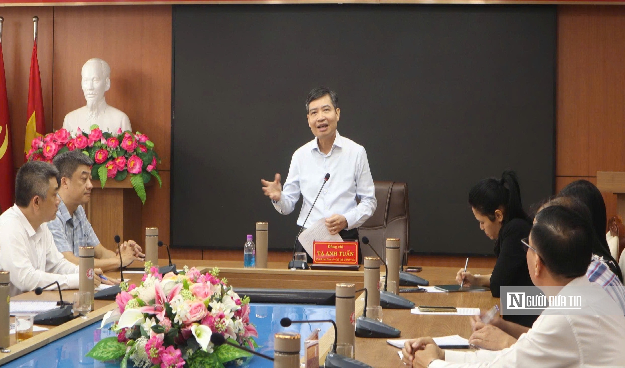 Chủ tịch tỉnh Đắk Lắk: "Đừng để cho người dân không biết cái việc này hỏi ai"- Ảnh 2.