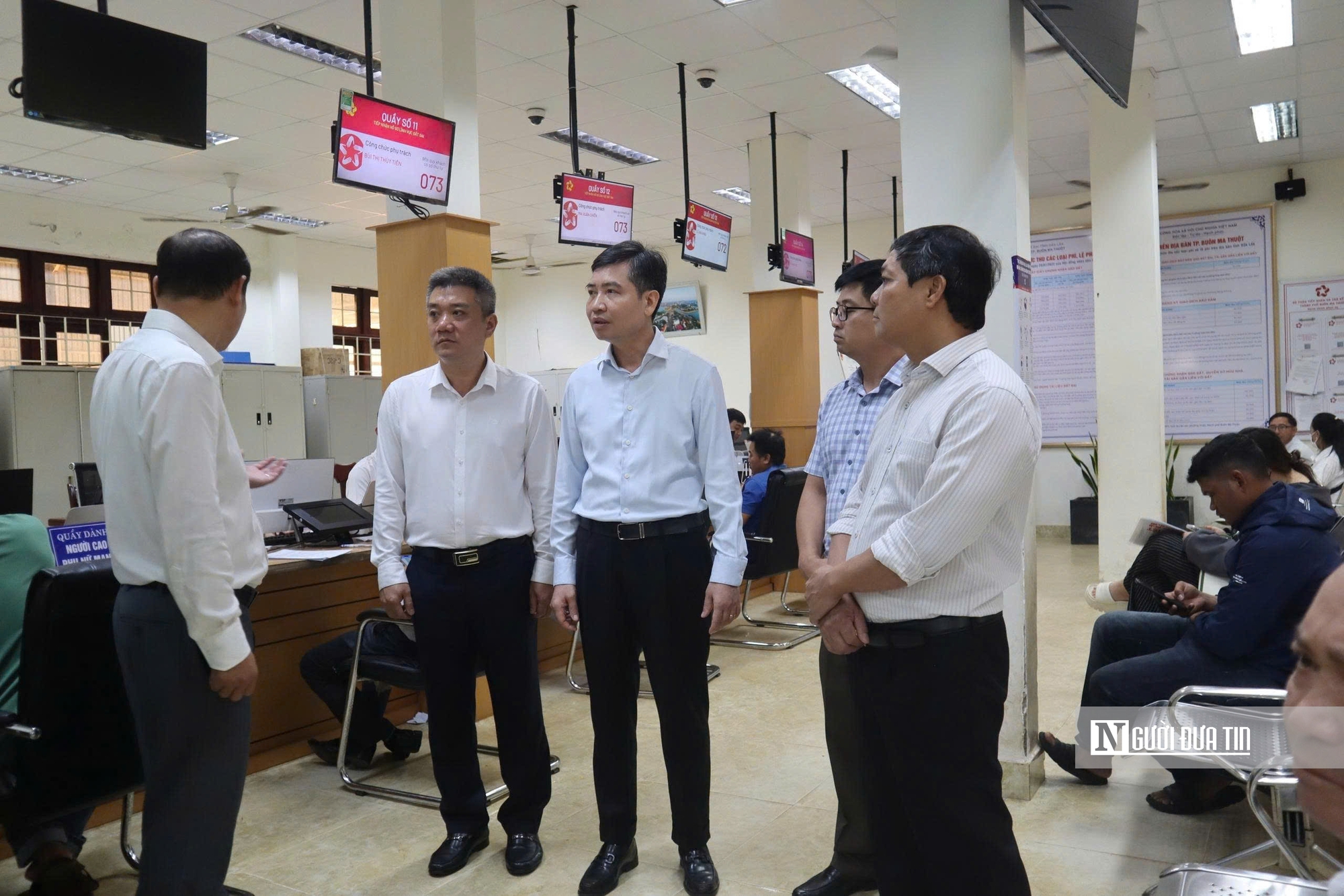 Chủ tịch tỉnh Đắk Lắk: "Đừng để cho người dân không biết cái việc này hỏi ai"- Ảnh 3.