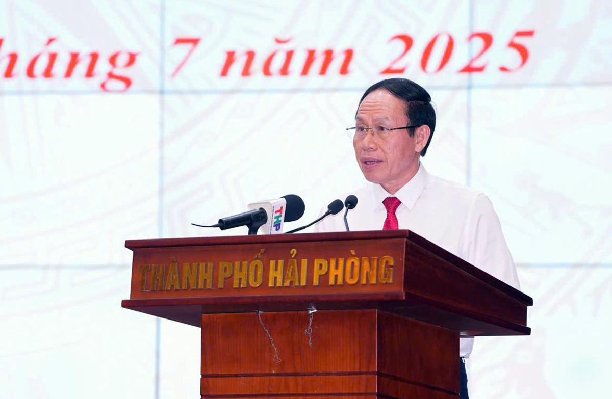 Không vì “người mình” hay 