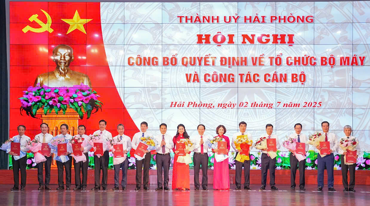 Không vì “người mình” hay 