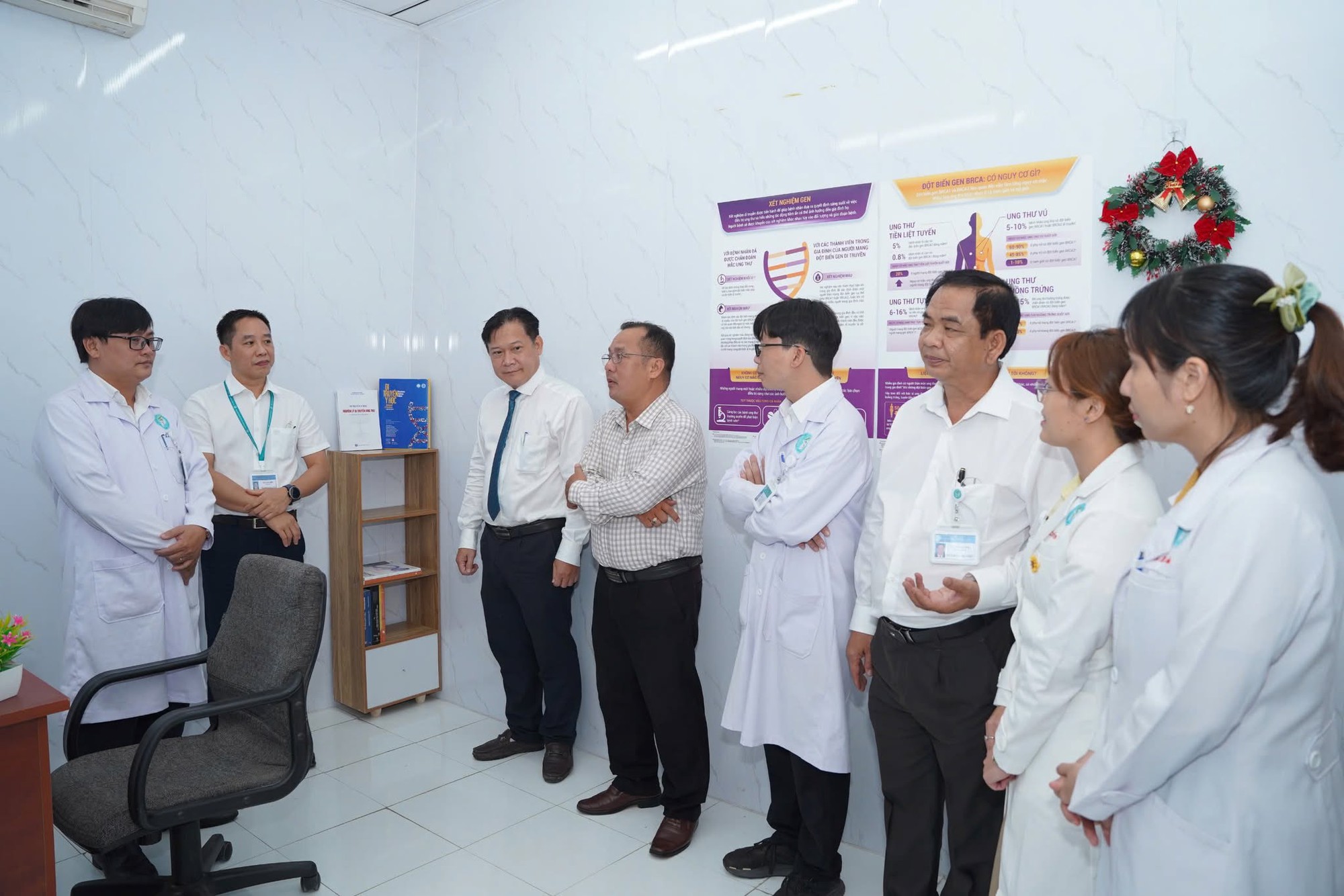 Nâng tầm phòng chống ung thư: Bệnh nhân có thể nhận diện sớm yếu tố di truyền ung thư - Ảnh 1.