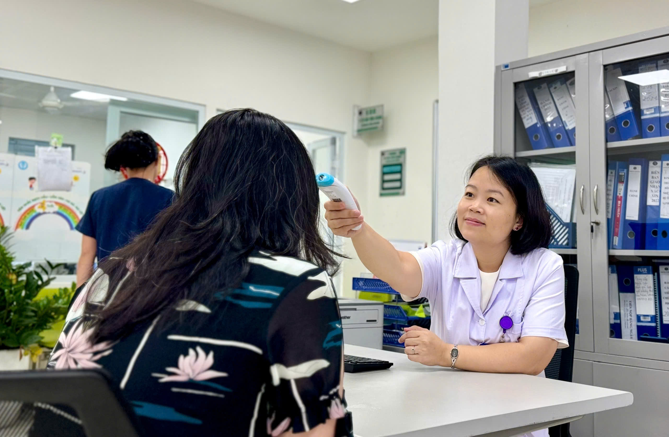 Chuyên gia chỉ mặt những dịch bệnh “ẩn mình” trong mùa mưa bão- Ảnh 1. Chuyên gia chỉ mặt những dịch bệnh “ẩn mình” trong mùa mưa bão- Ảnh 1.