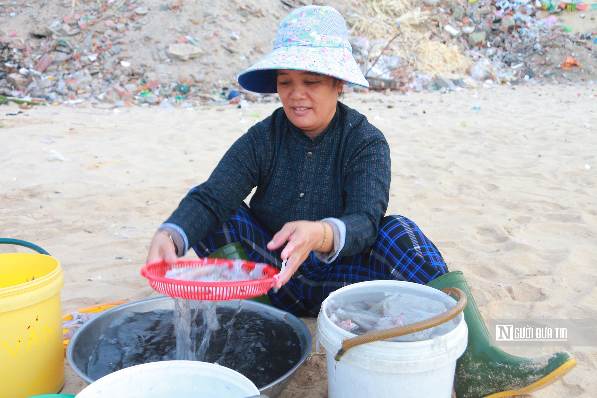 Làng chài ở Đắk Lắk giữa những ngày biển động- Ảnh 3. Làng chài ở Đắk Lắk giữa những ngày biển động- Ảnh 3.