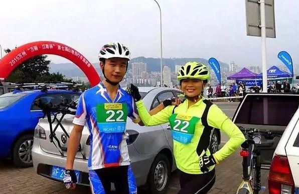 Chàng trai 23 tuổi quyết cưới mẹ đơn thân 46 tuổi, bố mẹ "khóc như mưa" - Ảnh 1.
