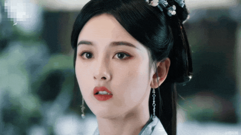 "Đệ nhất mỹ nhân" Tống Tổ Nhi khiến người hâm mộ lo lắng- Ảnh 8. "Đệ nhất mỹ nhân" Tống Tổ Nhi khiến người hâm mộ lo lắng- Ảnh 8.