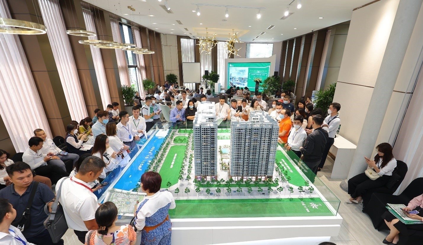 Người trẻ mua nhà - Bài 3: Không phải cuộc chơi cá nhân, cần "bàn tay" Nhà nước và thị trường - Ảnh 1.