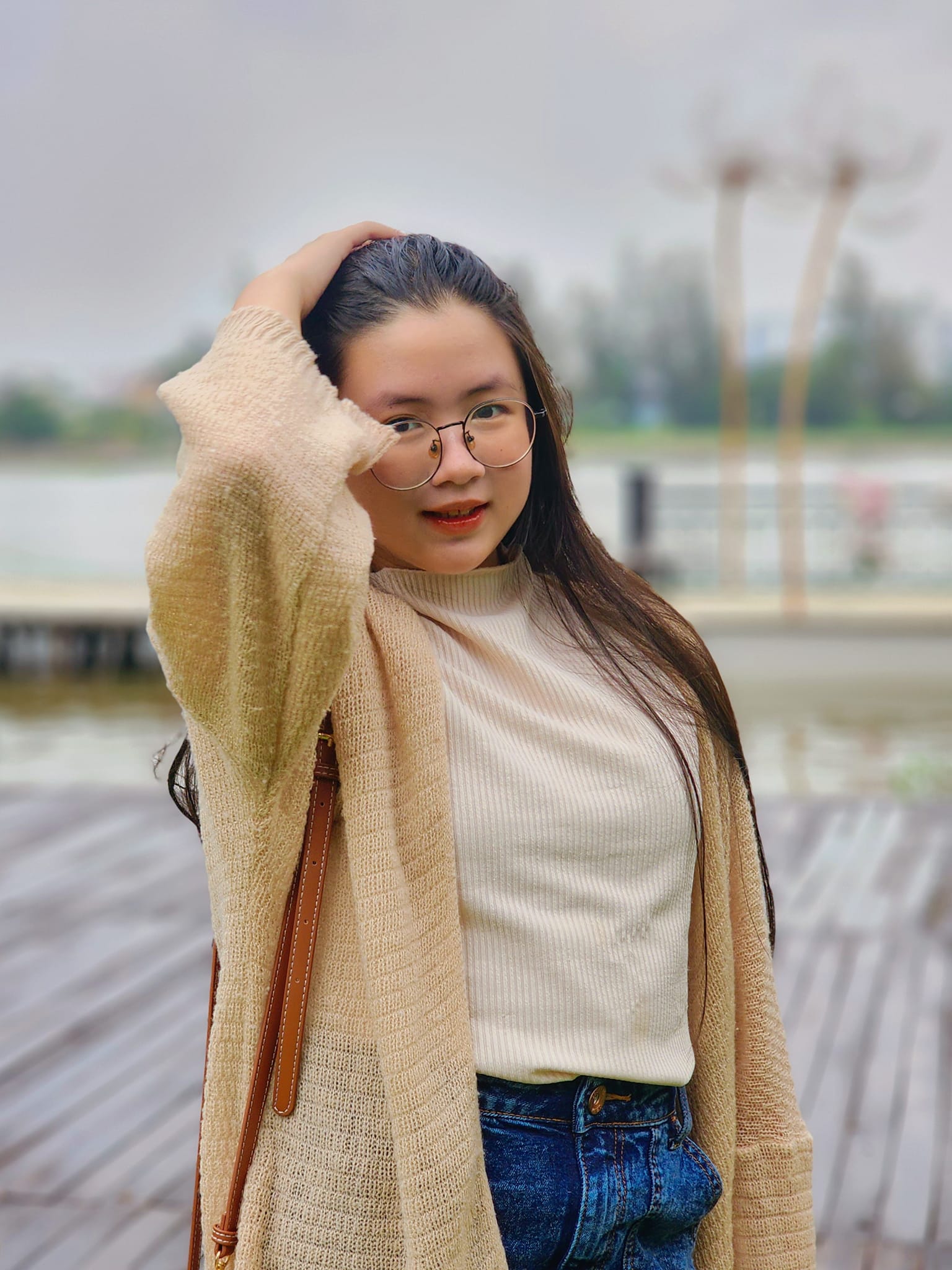 "Cô bé trăm tỷ" của màn ảnh Việt: Sở hữu bộ sưu tập vai diễn ấn tượng, nhan sắc tuổi 14 gây ngỡ ngàng - Ảnh 16.