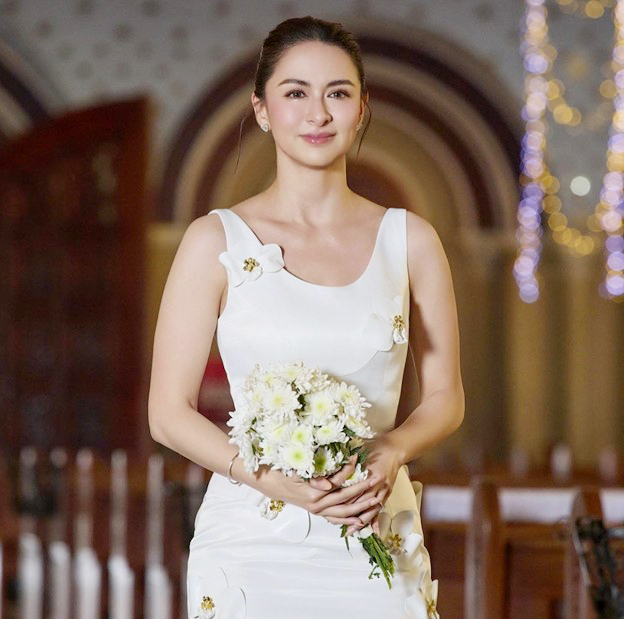 Chuyện tình đẹp như cổ tích của mỹ nhân đẹp nhất Philippines - Ảnh 2.